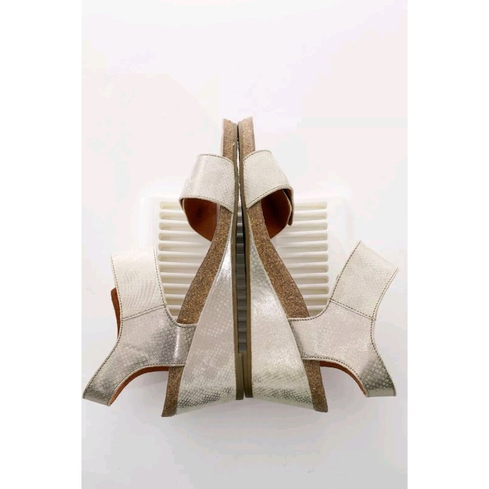 Taos Carousel 2 Wedge Leather Sandals Women's Sz 11 Shoes - Picture 14 of 16